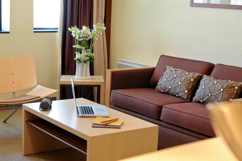 Adagio Centre Ramblas 4*
