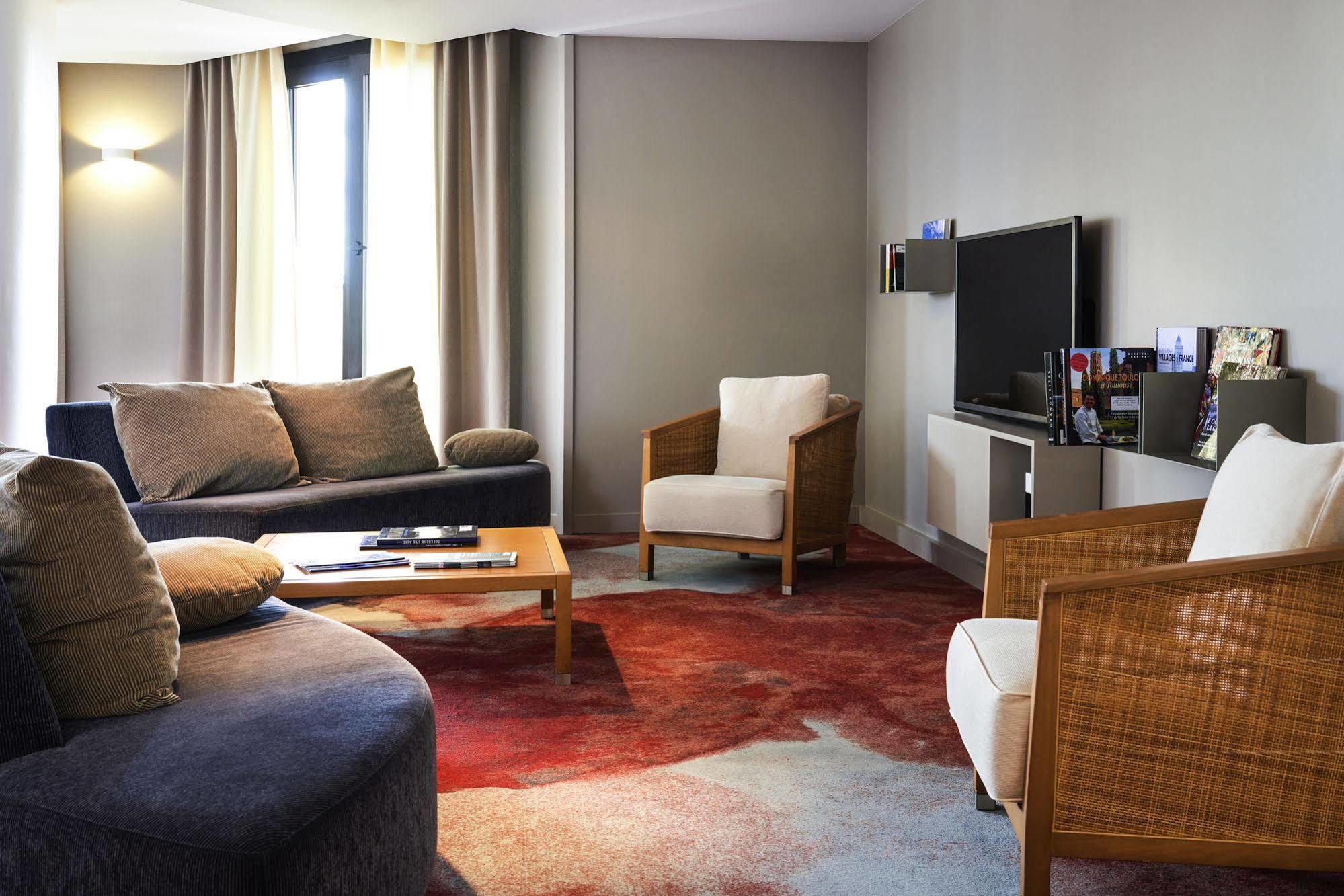 Adagio Centre Ramblas 4*